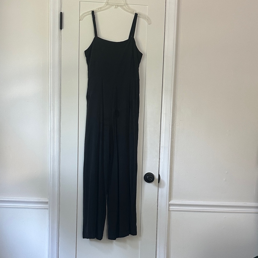 Madewell Black Sleeveless Jumpsuit Romper with Pockets